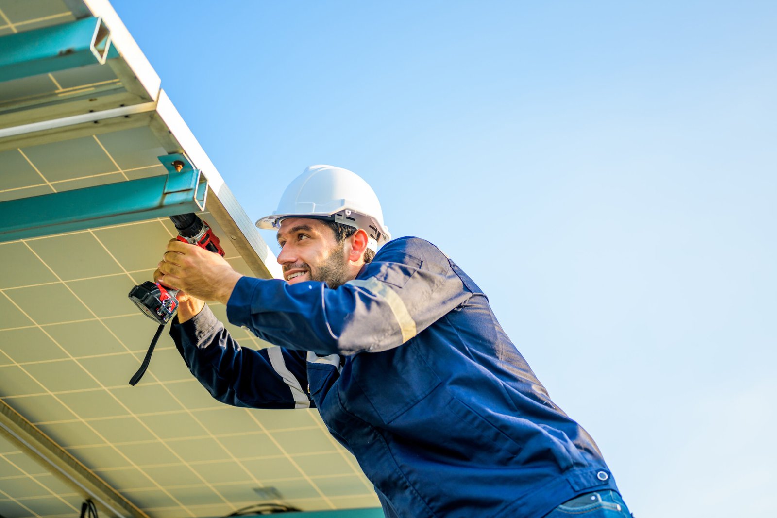Luxury vs Low-Maintenance Soffit Materials